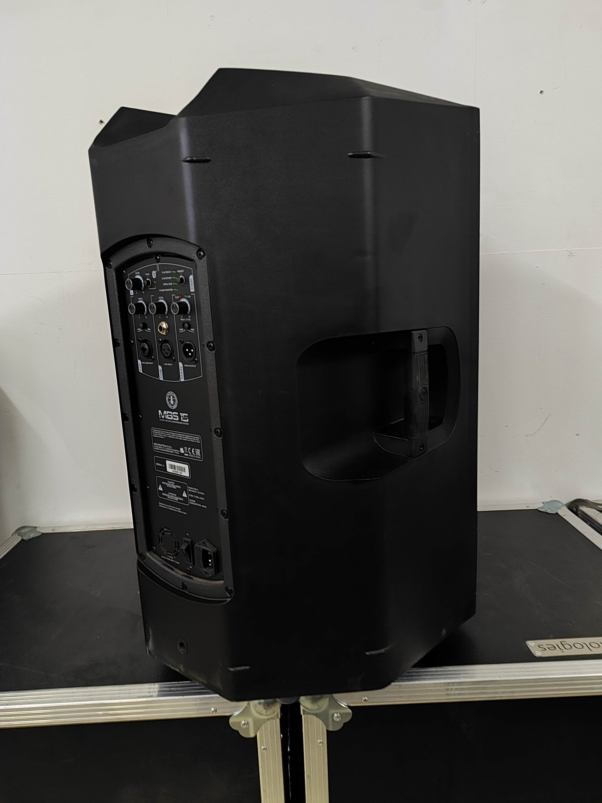 ANT MBS 15 – Aktiver 15″ Lautsprecher – Bild 2