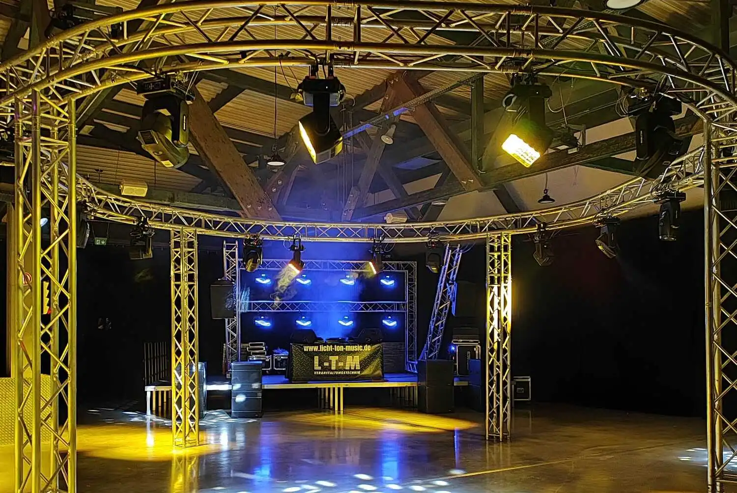 Aufbau für Event - Party